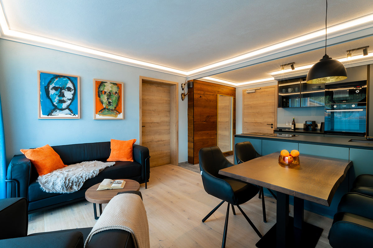 Allgaeuer Bergwald Chalets Innen Kunst Dalip Wohnen